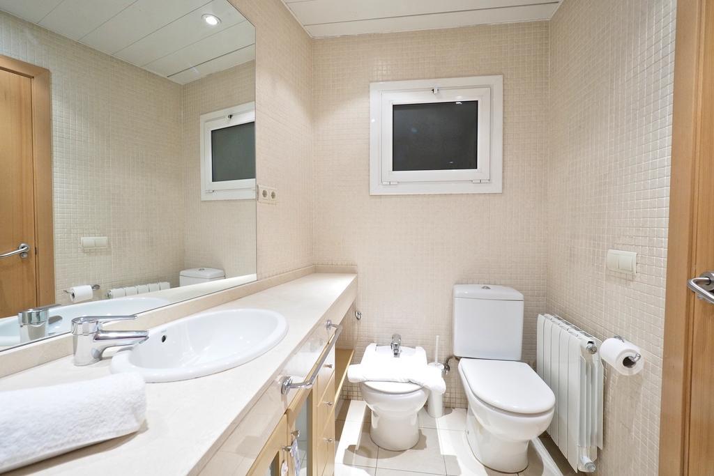 Suites Barcelona Park Gueell Exterior foto